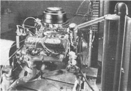La GM posee un motor experimental V-8, con compresión de 12 a 1, que ha proyectado para el Cadillac