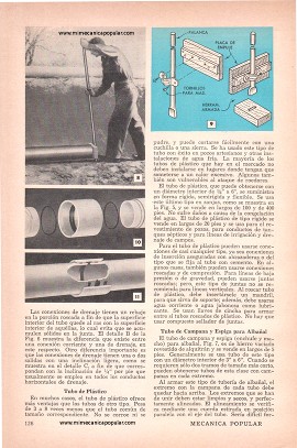 Trabajos de Plomería en la Casa - Abril 1956