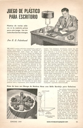 Juego de Pl&aacute;stico Para Escritorio - Enero 1949