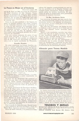 La Pesca es Mejor en el Invierno - Marzo 1956